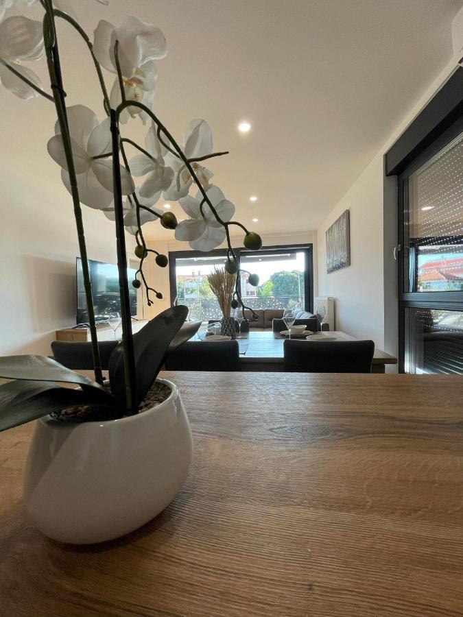 Allure Apartments Ζαντάρ Εξωτερικό φωτογραφία